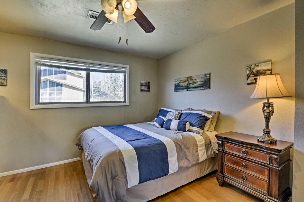 Flagstaff Townhome - Walk To Country Club And Pools! Luaran gambar